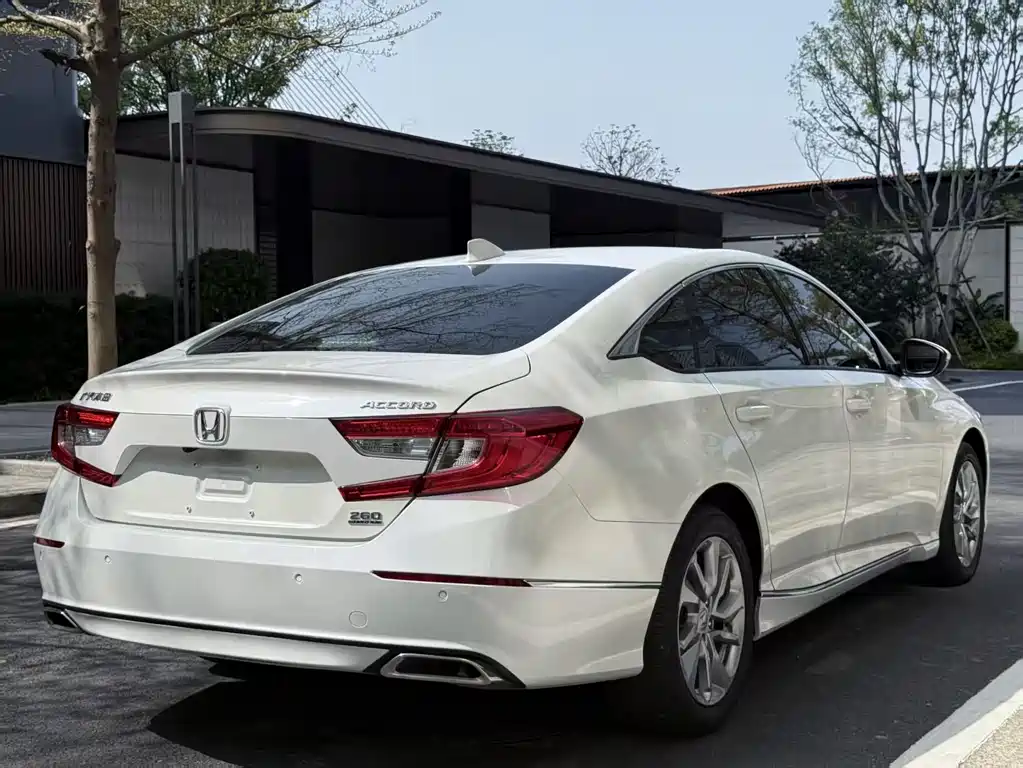 Honda Honda Accord 2018 260TURBO Luxury Edition China V 2021 - thumbnail 12