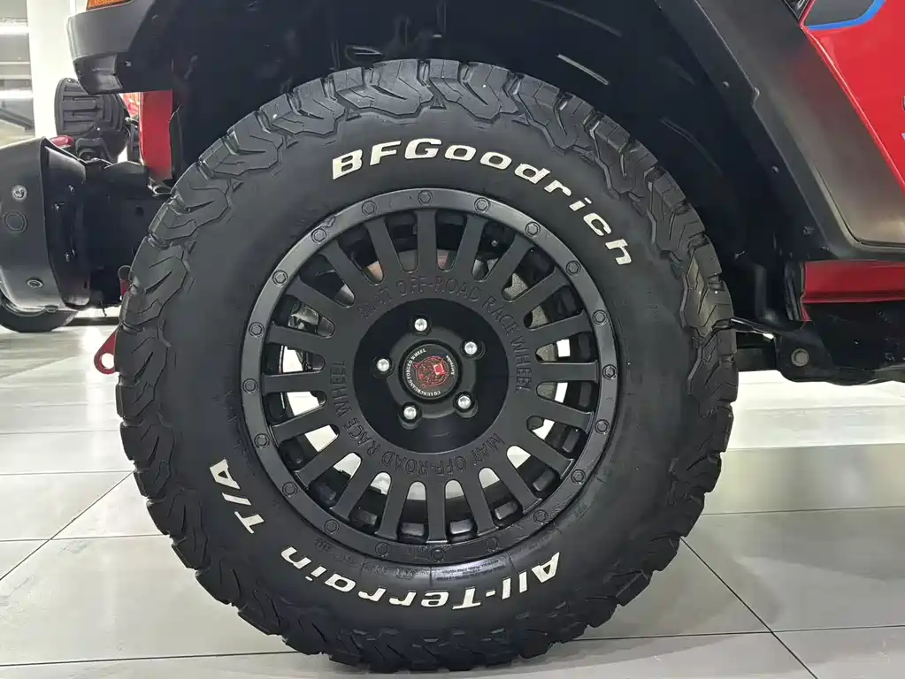 Jeep Jeep Wrangler 4xe 2021 4-Door 2.0T Rubicon Launch Edition 2022 - thumbnail 4