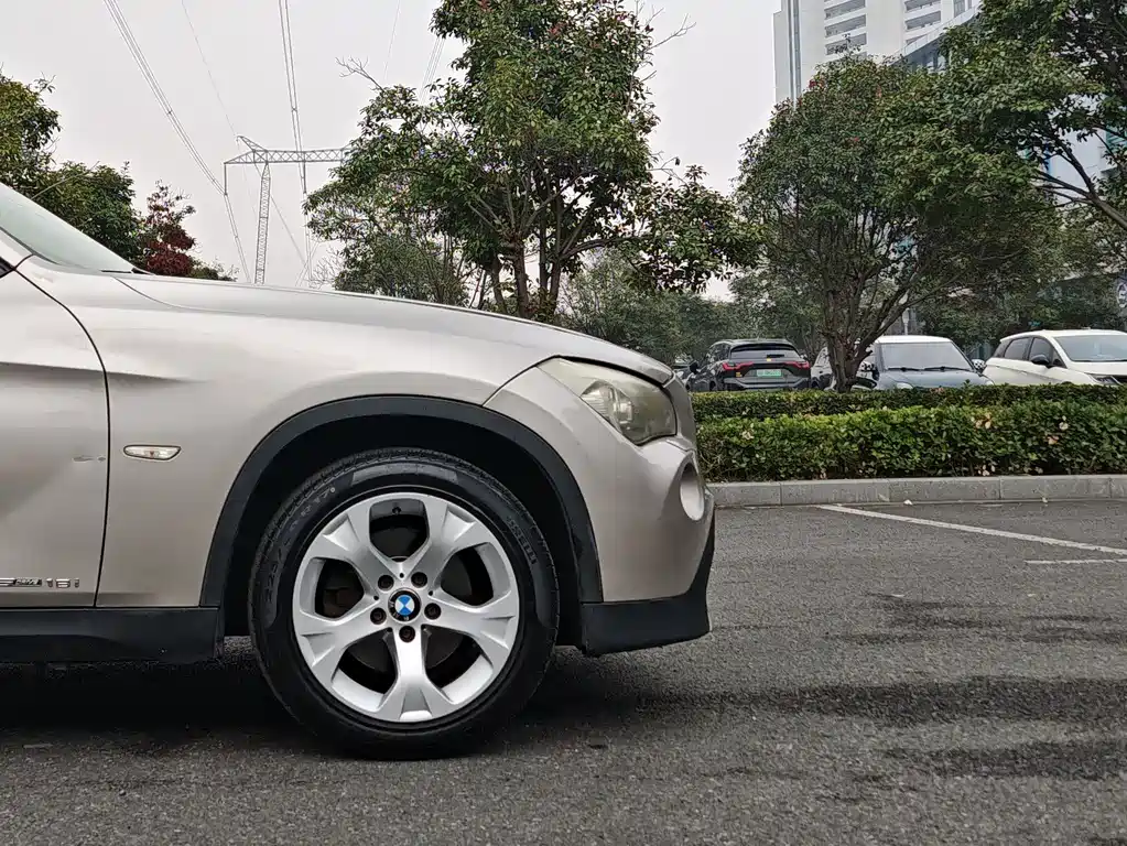 BMW BMW X1 Import 2012 sDrive18i Luxury Edition 2012 - thumbnail 7