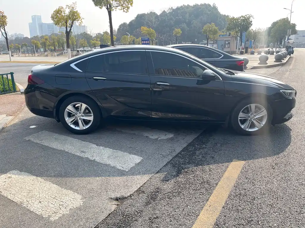 Buick Buick Regal 2019 20T Essential Edition国VI 2019 - thumbnail 4