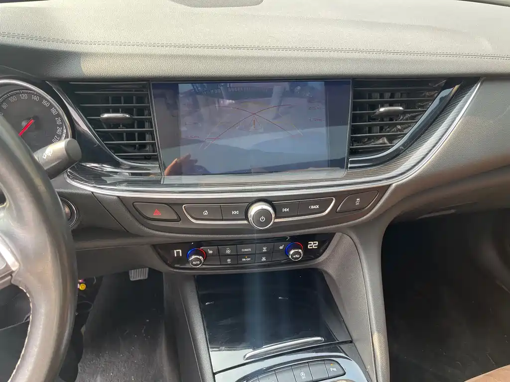 Buick Buick Regal 2019 20T Essential Edition国VI 2019 - thumbnail 12