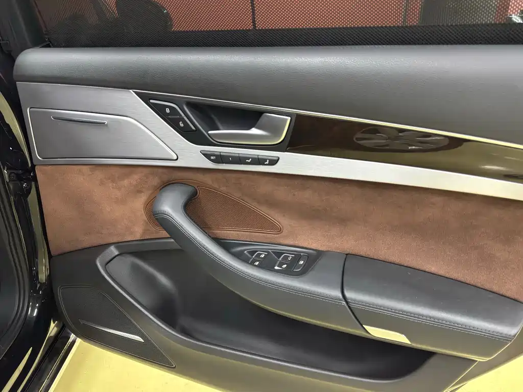 Audi Audi A8L 45 TFSI quattro Premium 2014 - thumbnail 19
