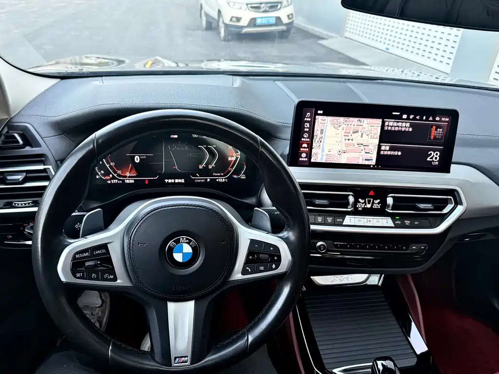 BMW BMW X4 2022 xDrive 25i M Sport Package 2022 - thumbnail 7