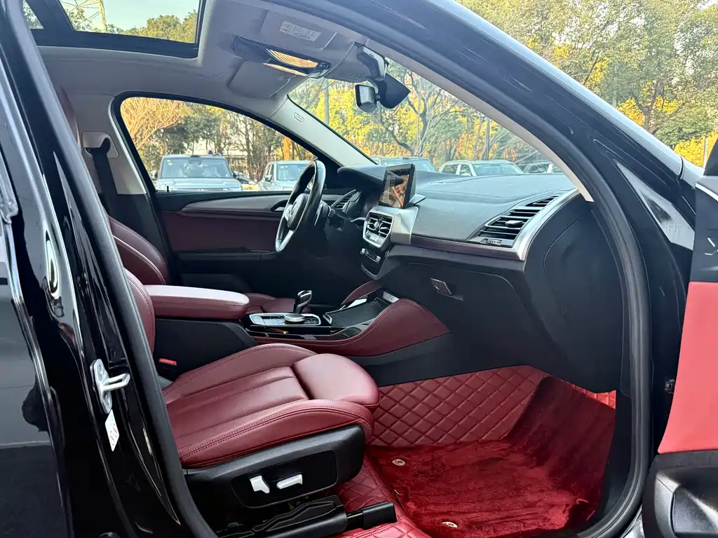 BMW BMW X4 2022 xDrive 25i M Sport Package 2022 - thumbnail 12