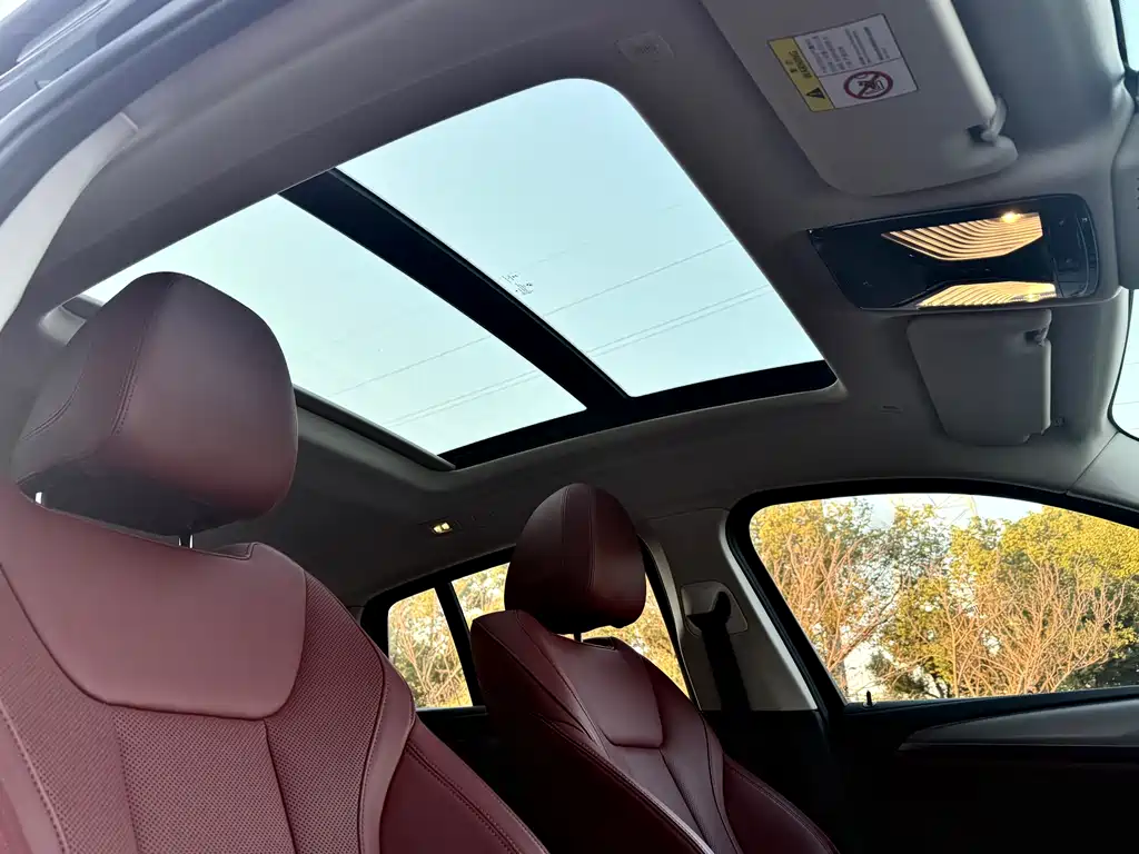 BMW BMW X4 2022 xDrive 25i M Sport Package 2022 - thumbnail 13