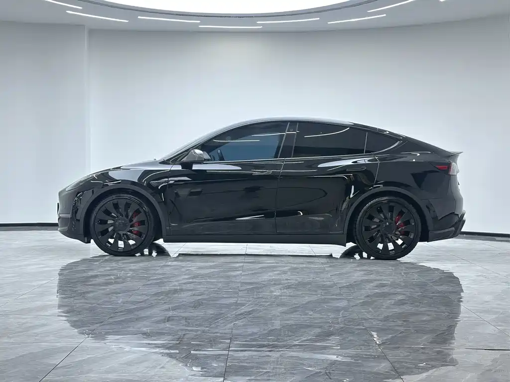 Tesla Model Y 2022 Performance AWD 2023 - thumbnail 3