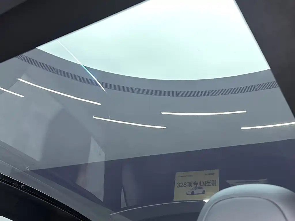 Tesla Model Y 2022 Performance AWD 2023 - thumbnail 19
