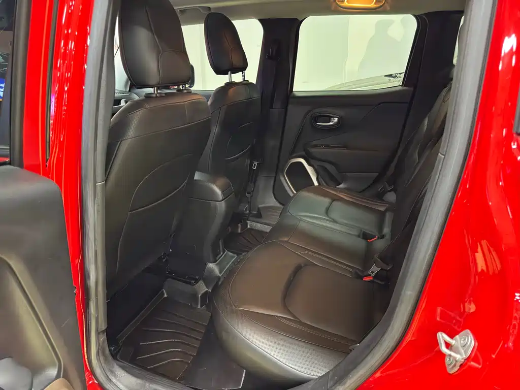 Jeep Jeep Renegade 2016 1.4T Automatic Intelligent Edition 2017 - thumbnail 11