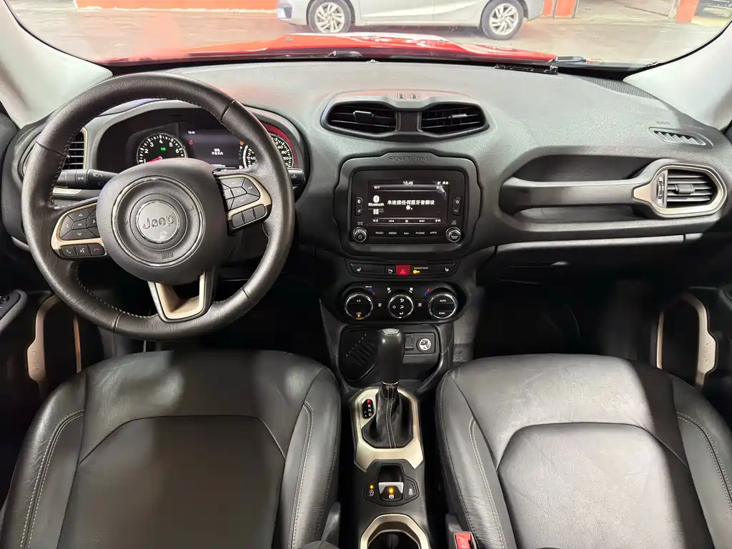 Jeep Jeep Renegade 2016 1.4T Automatic Intelligent Edition 2017 - thumbnail 15