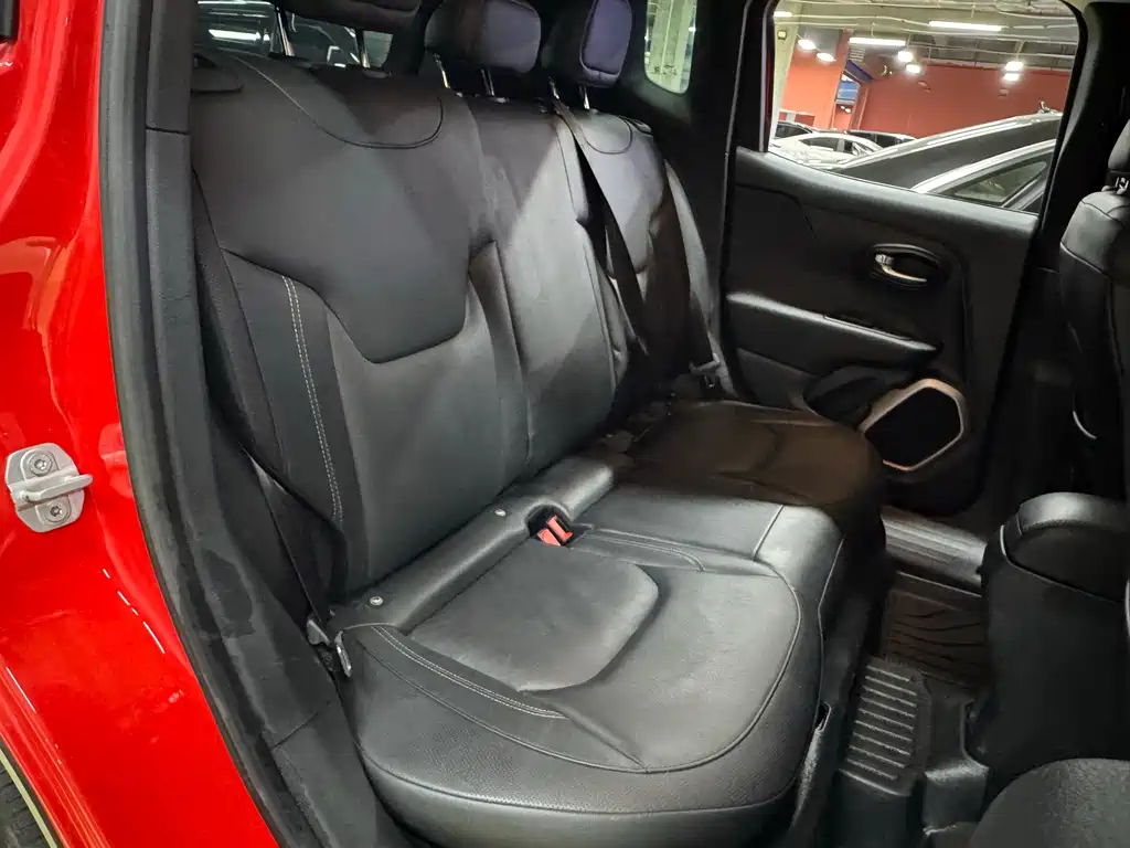 Jeep Jeep Renegade 2016 1.4T Automatic Intelligent Edition 2017 - thumbnail 25