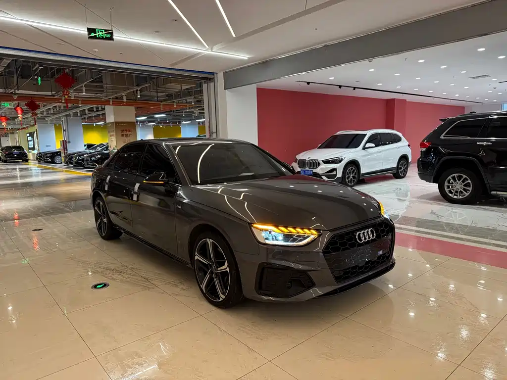 Audi Audi A4L 2022 40 TFSI Premium Dynamic Edition 2022 - thumbnail 3