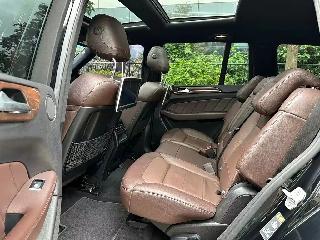 Mercedes-Benz Mercedes-Benz GL-Class 2015 GL 400 4MATIC Luxury Edition 2016 - thumbnail 6