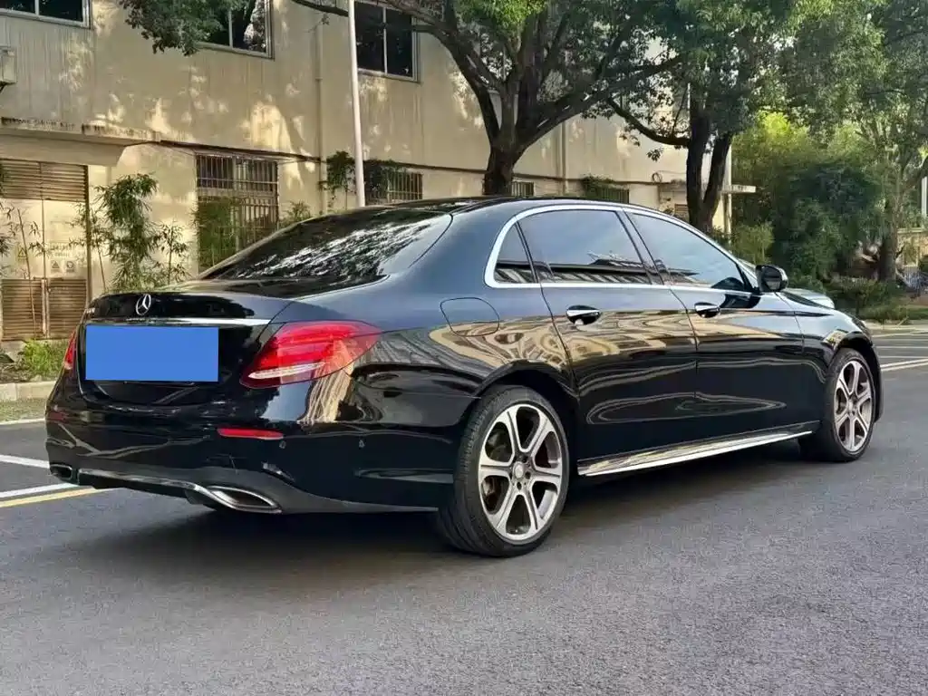 Mercedes-Benz Mercedes-Benz E-Class 2016 E 300 L Fashion Edition 2017 - thumbnail 9