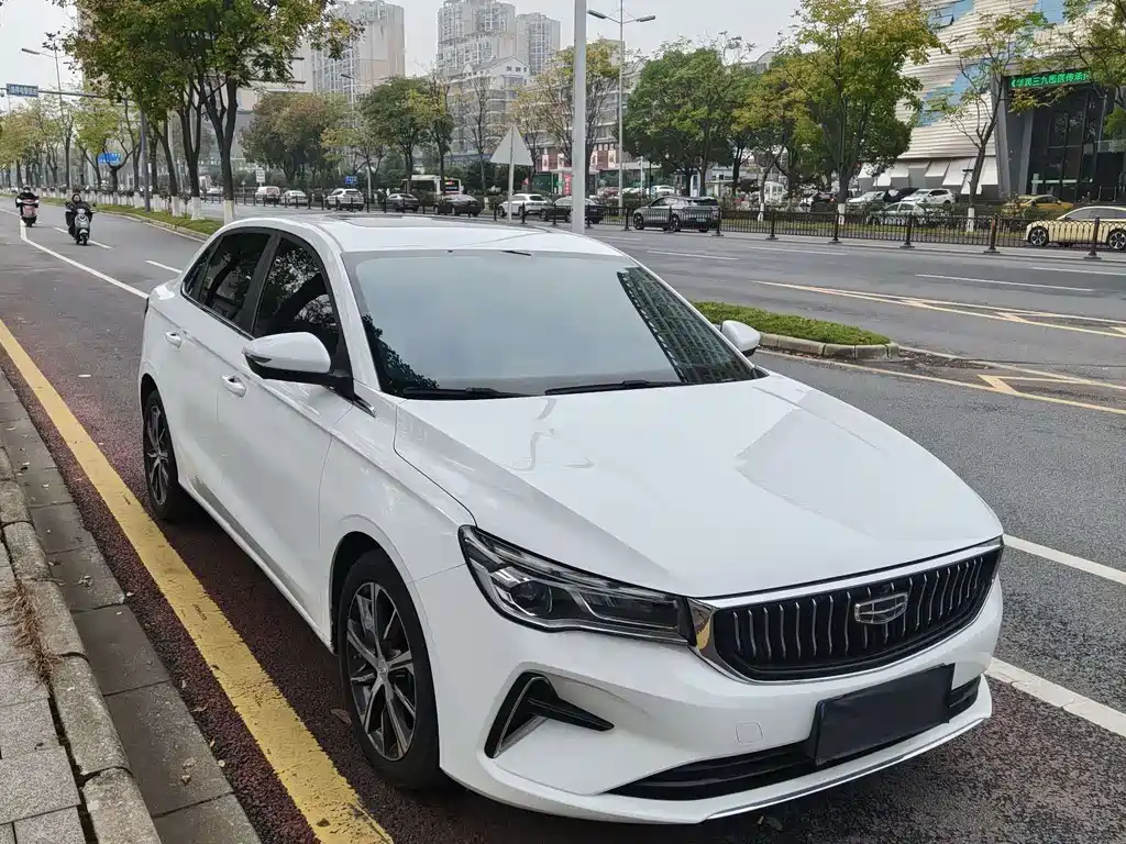 Geely Auto Geely Emgrand 2023 4th Generation Champion Edition 1.5L CVT Premium Model 2023 - thumbnail 2