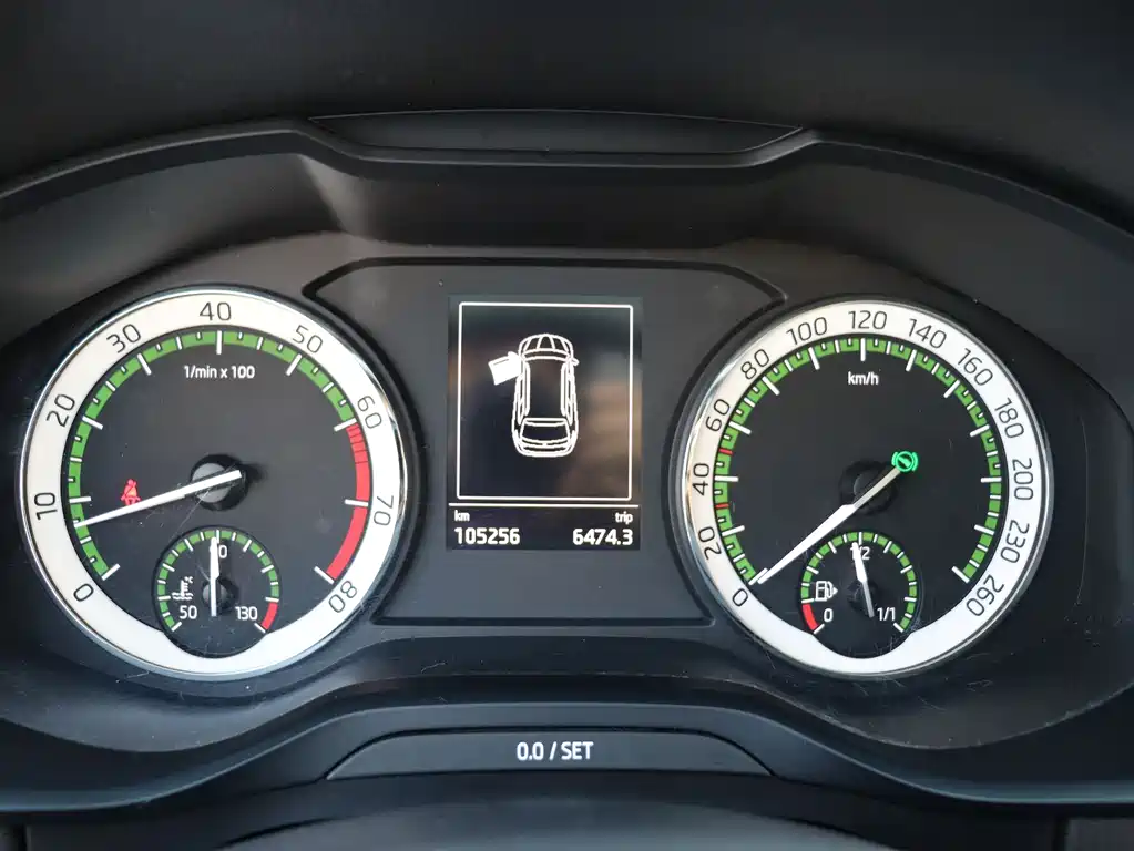 Skoda Kodiaq 2017 TSI330 5-seat 2WD Luxury Edition 2017 - thumbnail 25