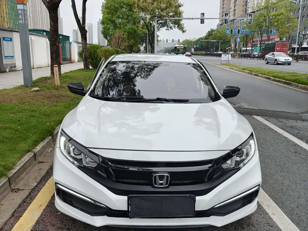 Honda Honda Civic 2019 180TURBO CVT Shangyue Edition China VI 2019 - thumbnail 2