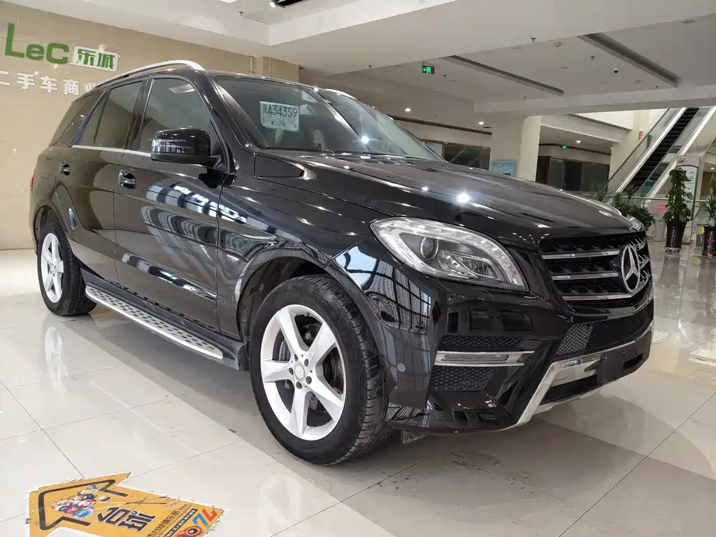 Mercedes-Benz Mercedes-Benz M-Class 2015 ML 320 4MATIC 2015 - thumbnail 2