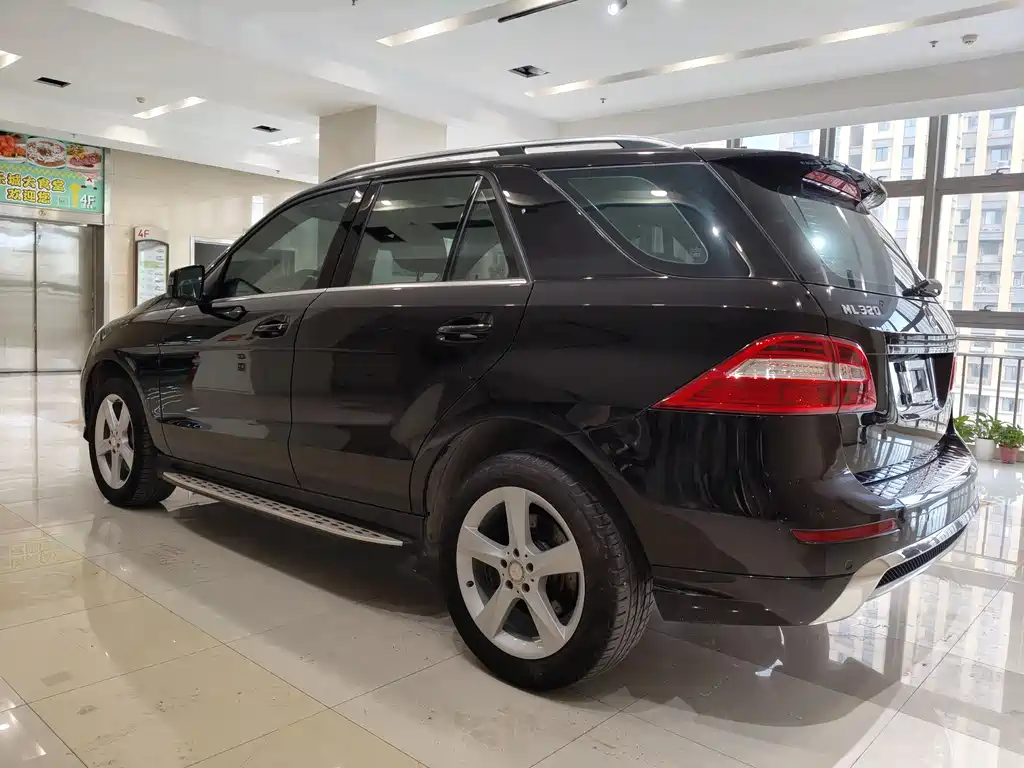 Mercedes-Benz Mercedes-Benz M-Class 2015 ML 320 4MATIC 2015 - thumbnail 6