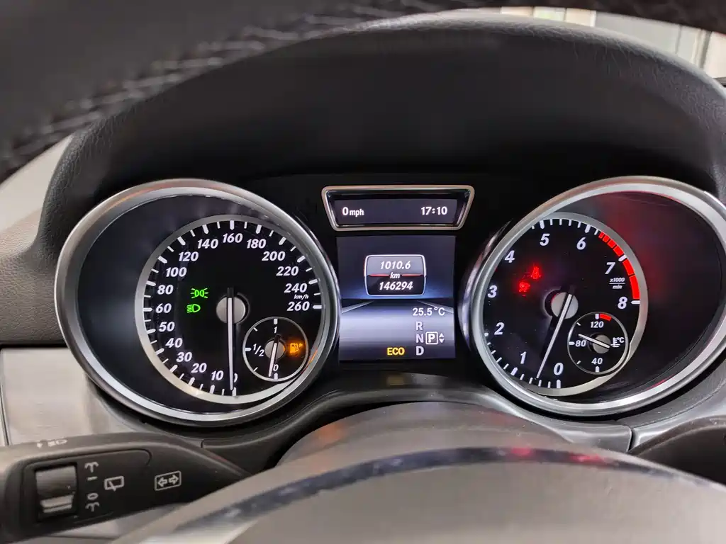 Mercedes-Benz Mercedes-Benz M-Class 2015 ML 320 4MATIC 2015 - thumbnail 12