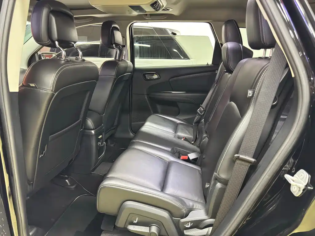 Dodge Dodge Journey 2016 2.0TD AWD Wagon 2017 - thumbnail 8