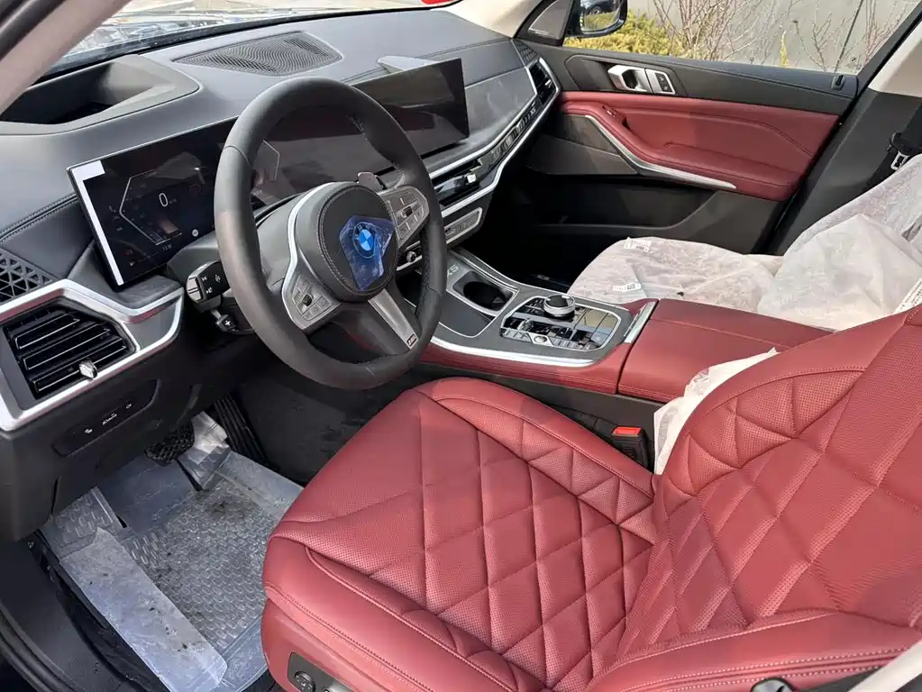 BMW BMW X5 2025 xDrive 30Li M Sport Shadow Night Package 2026 - thumbnail 7