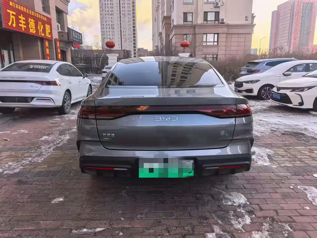 BYD BYD Qin L 2024 DM-i 80KM Leading Edition 2024 - thumbnail 8