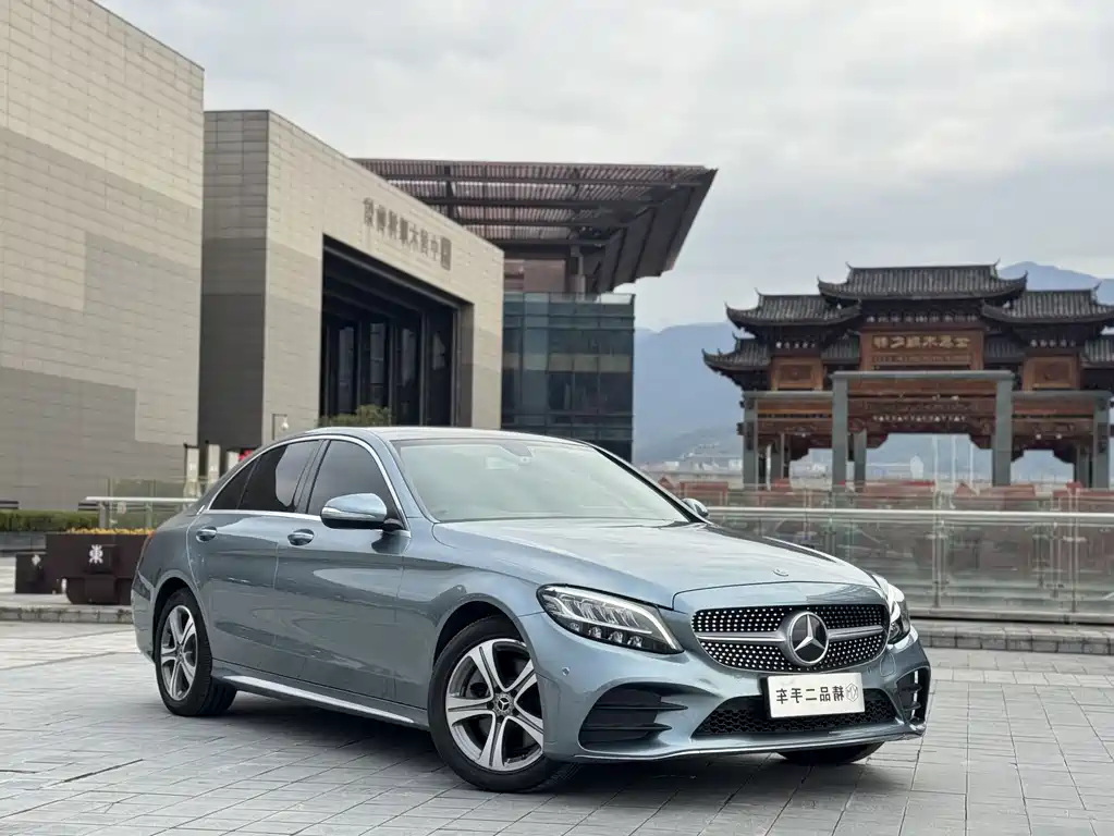 Mercedes-Benz Mercedes-Benz C-Class 2020 C 260 L Sport Edition 2020 - thumbnail 3