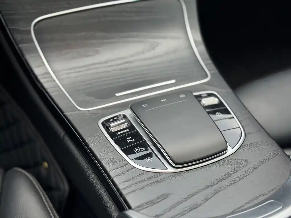 Mercedes-Benz Mercedes-Benz C-Class 2020 C 260 L Sport Edition 2020 - thumbnail 15