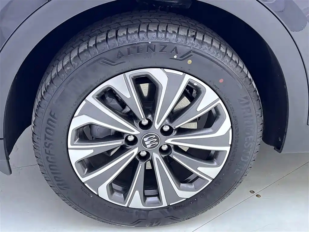 Buick Buick Envision Plus 2026 Envision Plus 28T FWD Platinum Edition 2026 - thumbnail 11