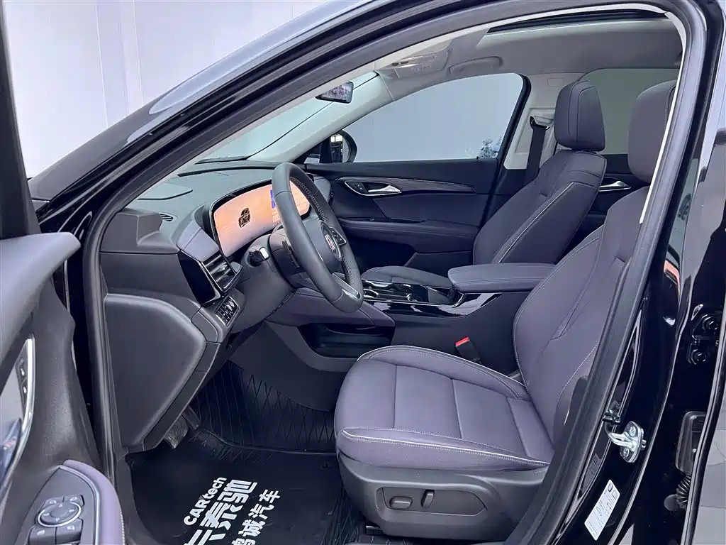 Buick Buick Envision Plus 2026 Envision Plus 28T FWD Platinum Edition 2026 - thumbnail 18