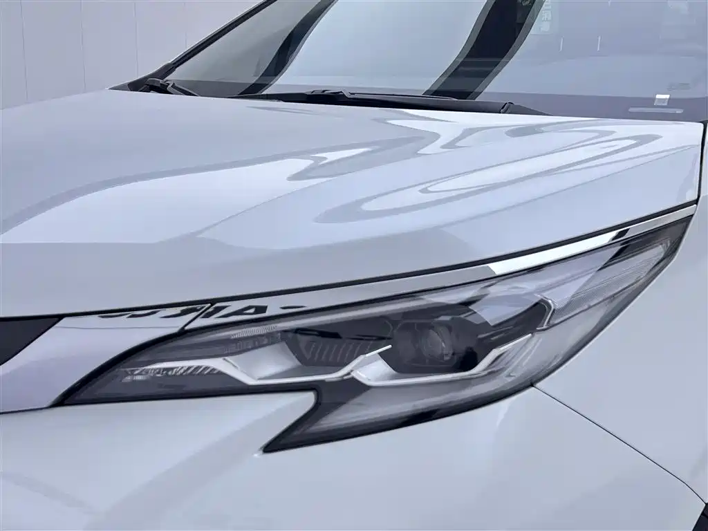 Toyota Toyota Sienna 2024 2.5L Hybrid LE 2024 - thumbnail 9