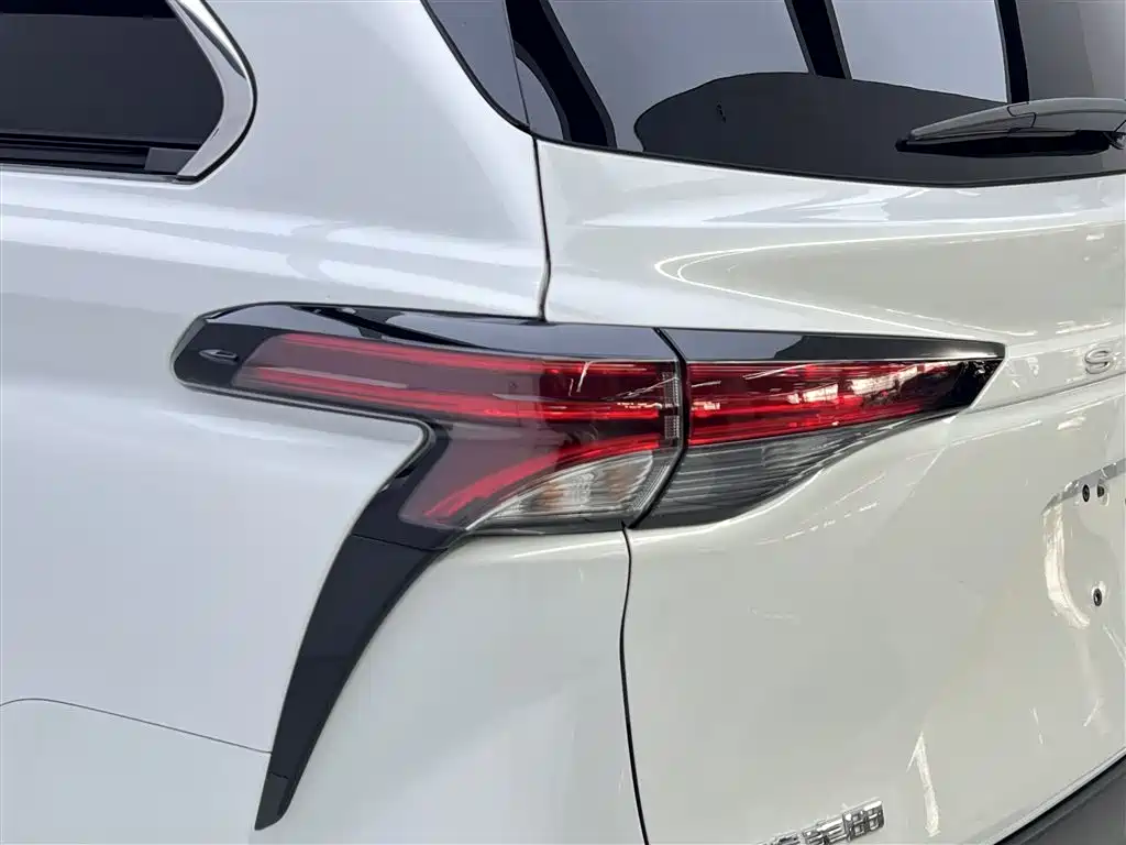 Toyota Toyota Sienna 2024 2.5L Hybrid LE 2024 - thumbnail 10