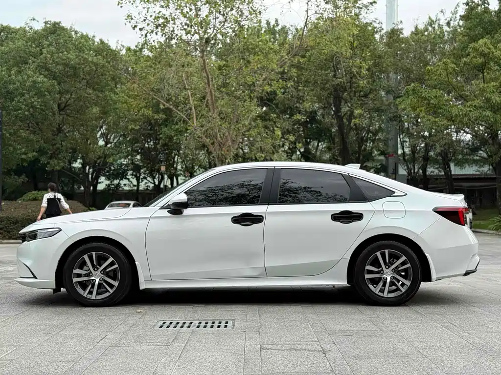 Honda Honda INTEGRA 2023 240TURBO CVT Technology Edition 2024 - thumbnail 5