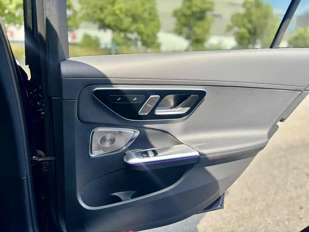 Mercedes-Benz Mercedes-Benz C-Class 2023 C 260 L Sport Edition 2023 - thumbnail 10