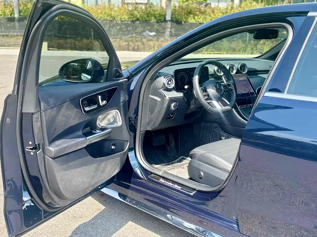 Mercedes-Benz Mercedes-Benz C-Class 2023 C 260 L Sport Edition 2023 - thumbnail 11
