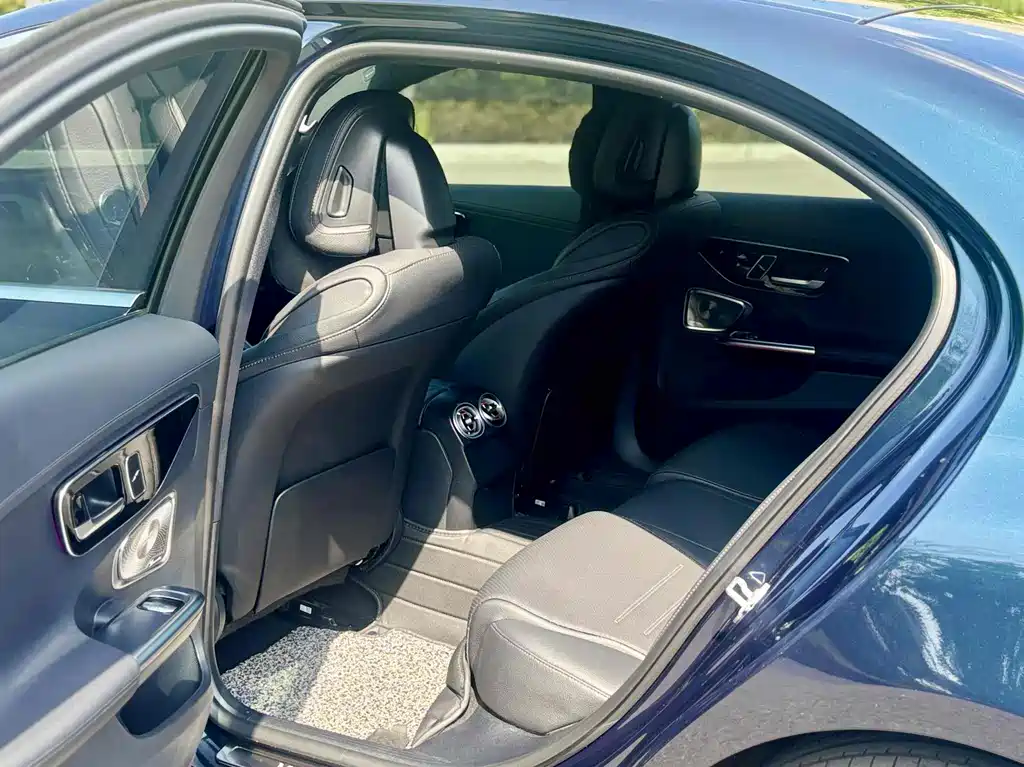 Mercedes-Benz Mercedes-Benz C-Class 2023 C 260 L Sport Edition 2023 - thumbnail 13