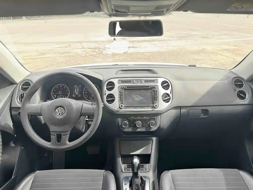 Volkswagen Tiguan 2016 280TSI Automatic 2WD Silk Road Style Edition 2018 - thumbnail 12
