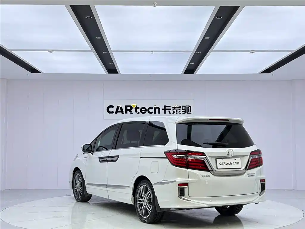 Honda Honda Elysion 2019 2.0L Hybrid Comfort Edition 2019 - thumbnail 3