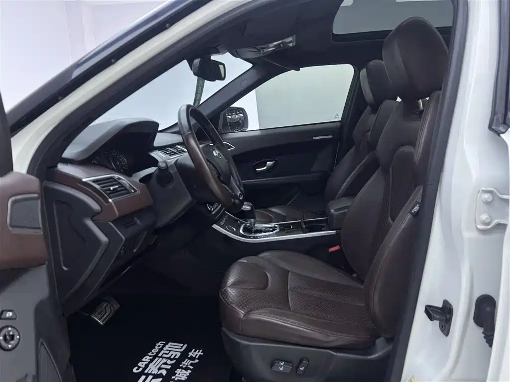 Landwind Lifan X7 2015 2.0T Panoramic Luxury Edition 2017 - thumbnail 18