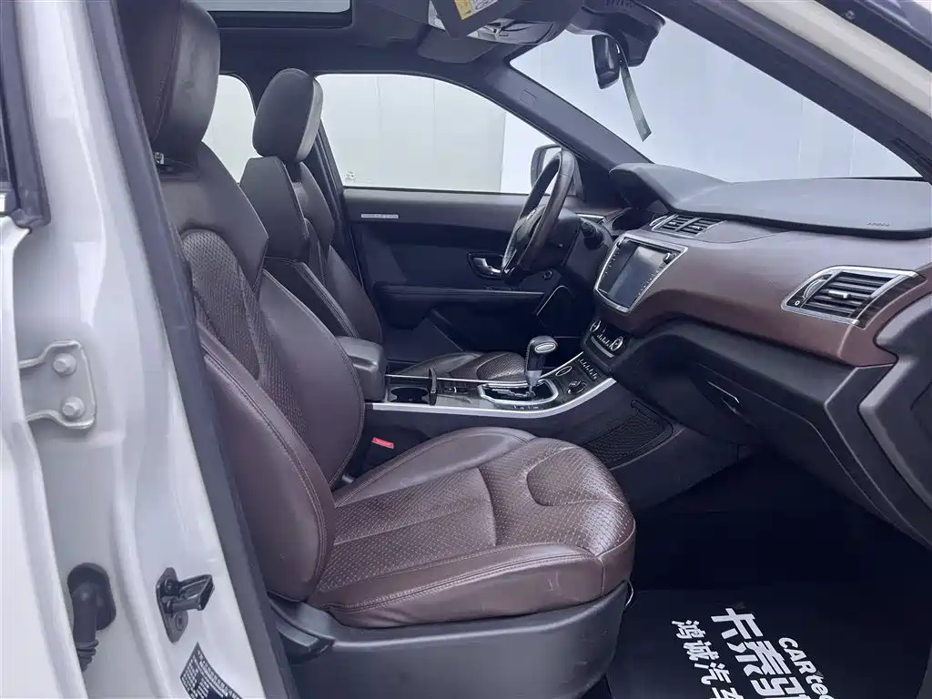 Landwind Lifan X7 2015 2.0T Panoramic Luxury Edition 2017 - thumbnail 19