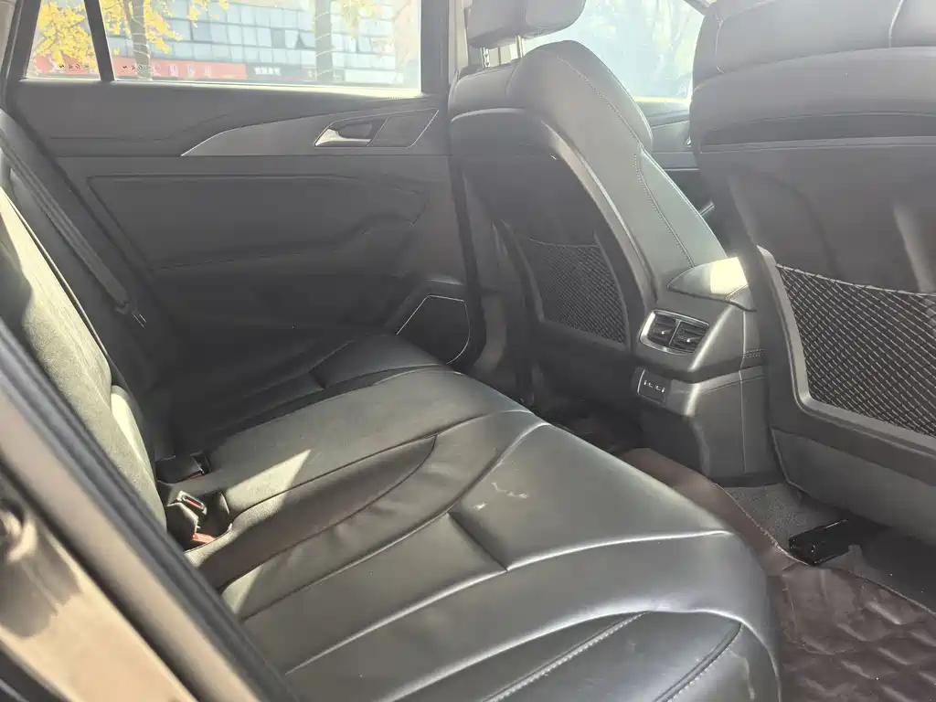 Hongqi Hongqi H5 2019 30TD Sport Edition 2019 - thumbnail 10