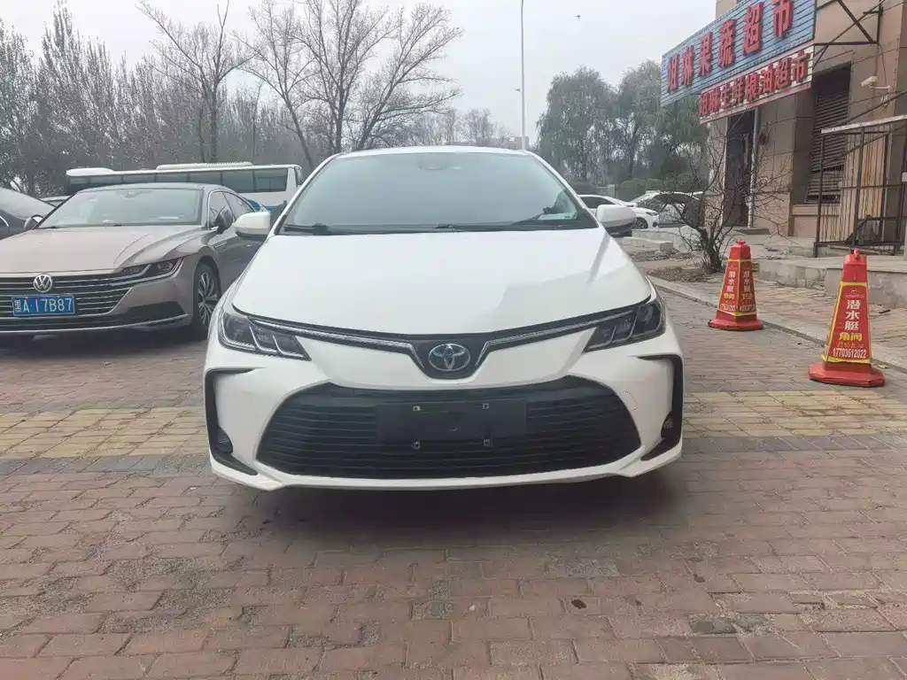 Toyota Toyota Corolla 2022 Hybrid 1.8L E-CVT Advanced Edition 2022 - thumbnail 2
