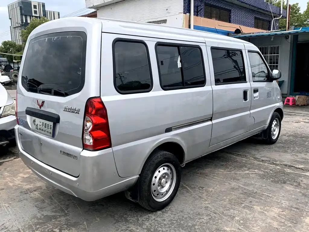 Wuling Motors Wuling Rongguang 2017 1.5L Extended Basic Model 2017 - thumbnail 4