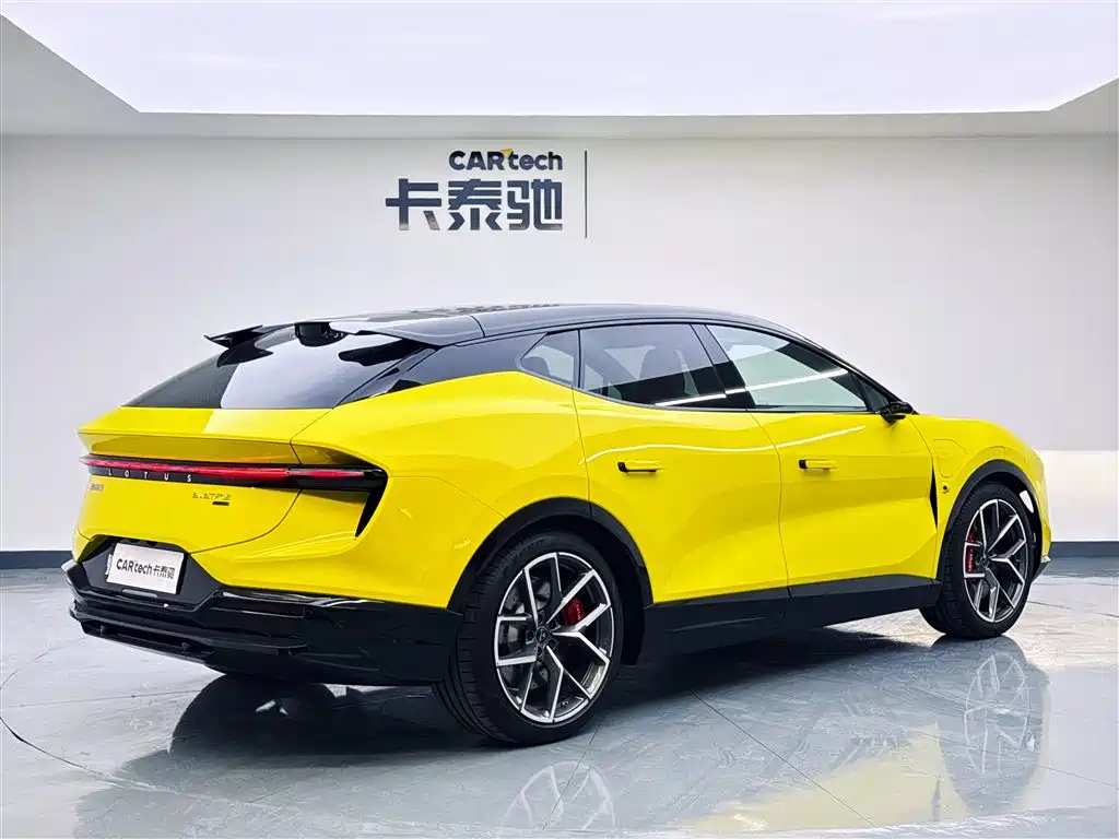 Lotus Sports Car EMEYA 2025 600 Luxury Edition 2026 - thumbnail 5