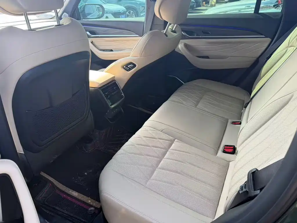 Geely Auto Geely Xingyue L 2025 Edition Dongfang Yao 2.0TD Automatic Star Edition 2025 - thumbnail 5