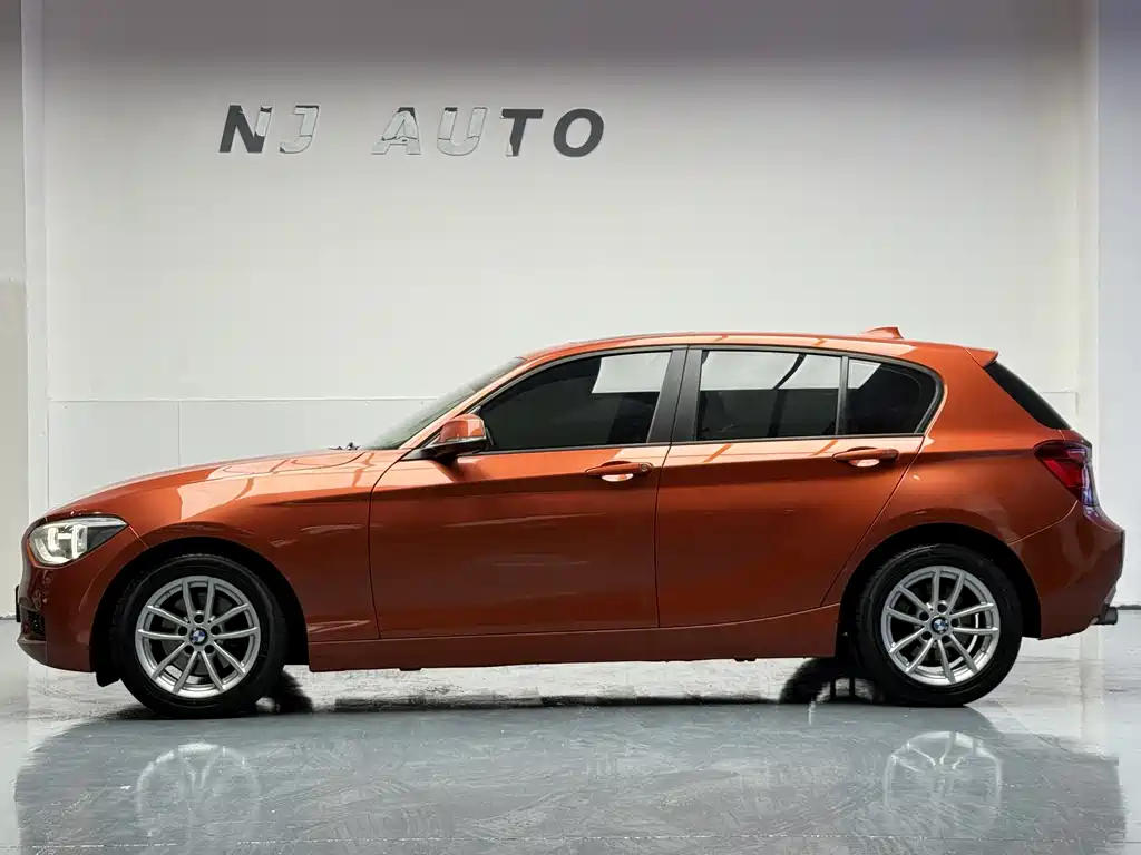 BMW BMW 1 Series Import 2013 Model Facelift 118i Leading Edition 2013 - thumbnail 6