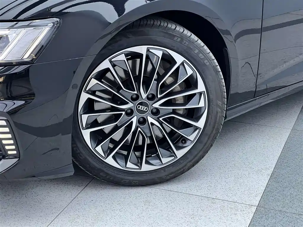 Audi Audi A6L 2022 55 TFSI e quattro 2022 - thumbnail 8