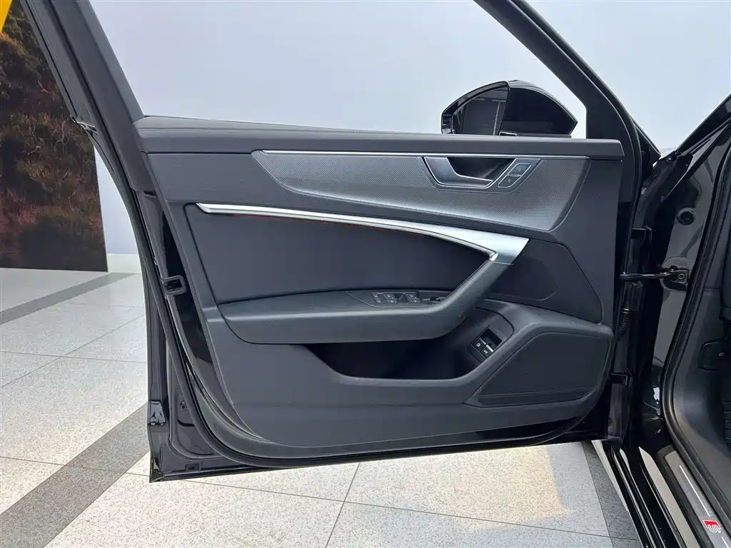 Audi Audi A6L 2022 55 TFSI e quattro 2022 - thumbnail 15
