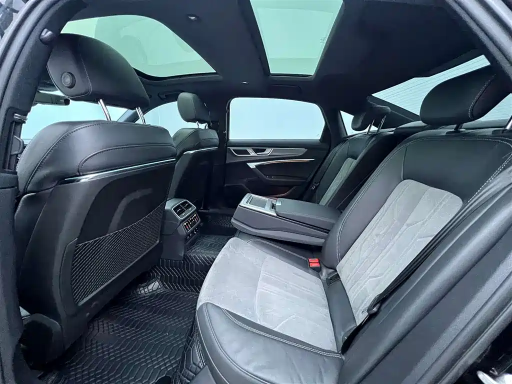 Audi Audi A6L 2022 55 TFSI e quattro 2022 - thumbnail 26