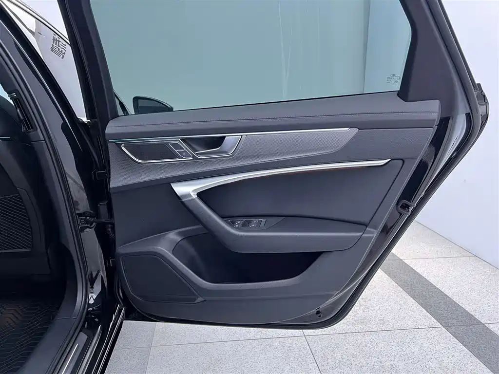 Audi Audi A6L 2022 55 TFSI e quattro 2022 - thumbnail 29